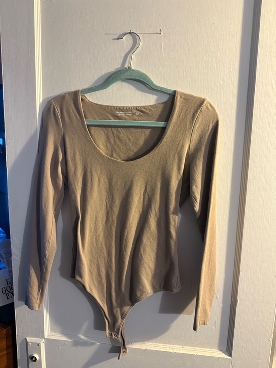 Abercrombie & Fitch Tops - Abercrombie & Fitch Long-Sleeve Scoop-Neck Bodysuit in Taupe